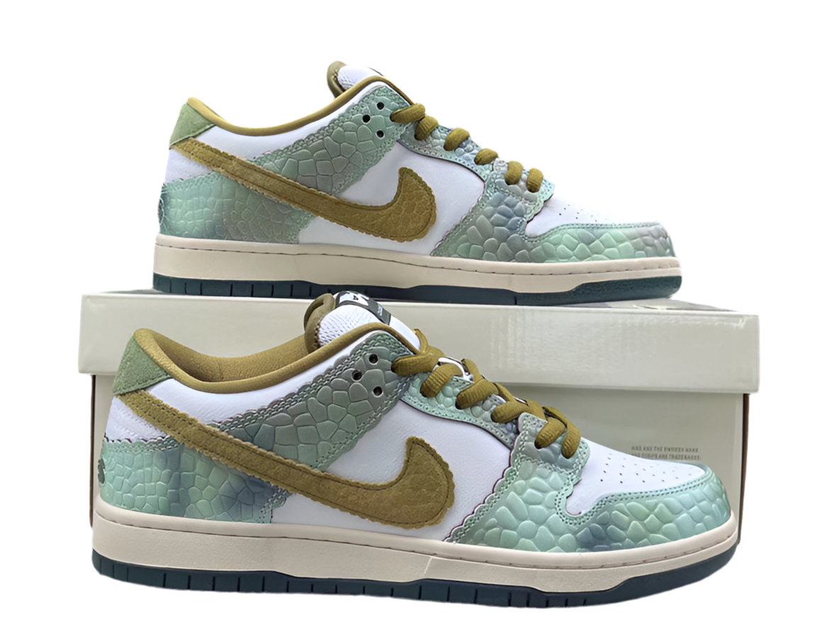 Nike Dunk Low SB x Alexis Sablone 'Chameleon'