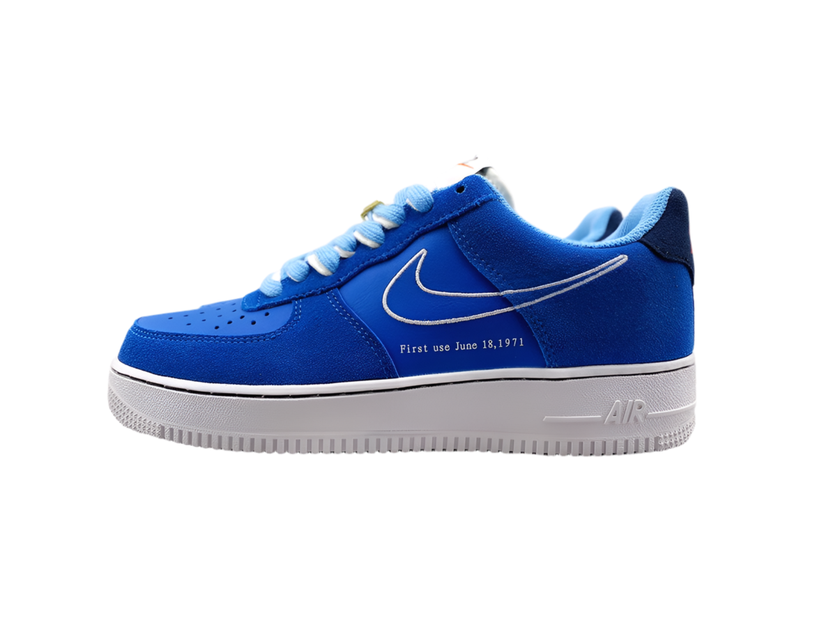 Nike Air Force 1 07 LV8
