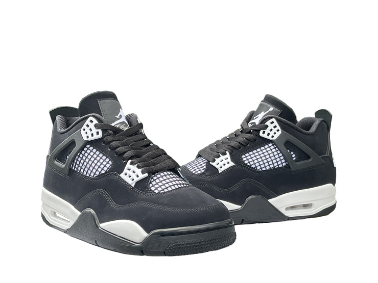 Air Jordan Retro 4 " White Thunder "